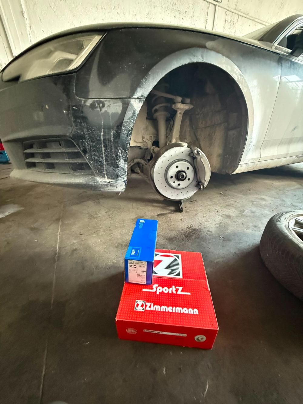 Konya'da fren balata değişimi — sökülen poyra, disk ve yeni balata takımı